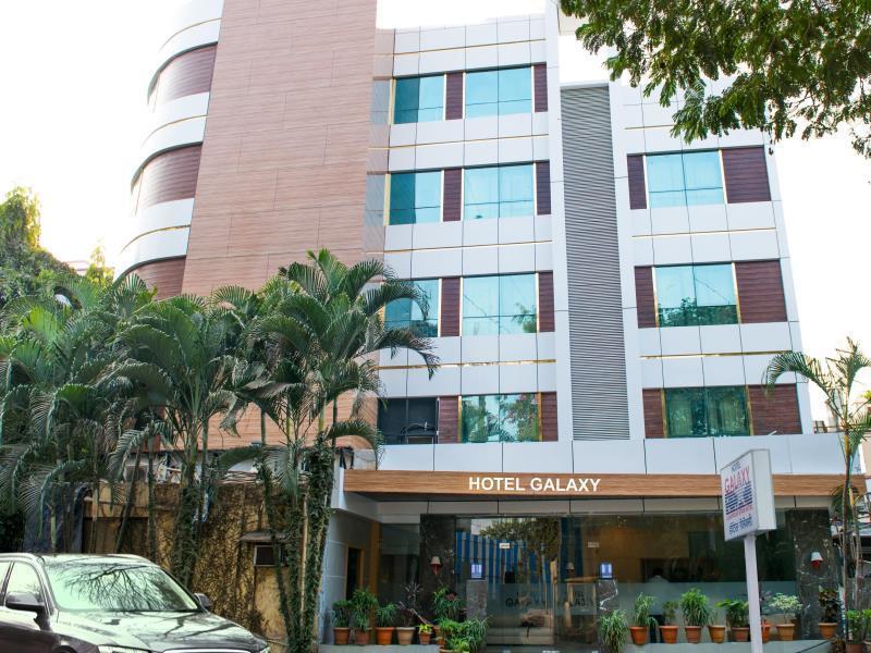 Hotel Galaxy Мумбаи Экстерьер фото